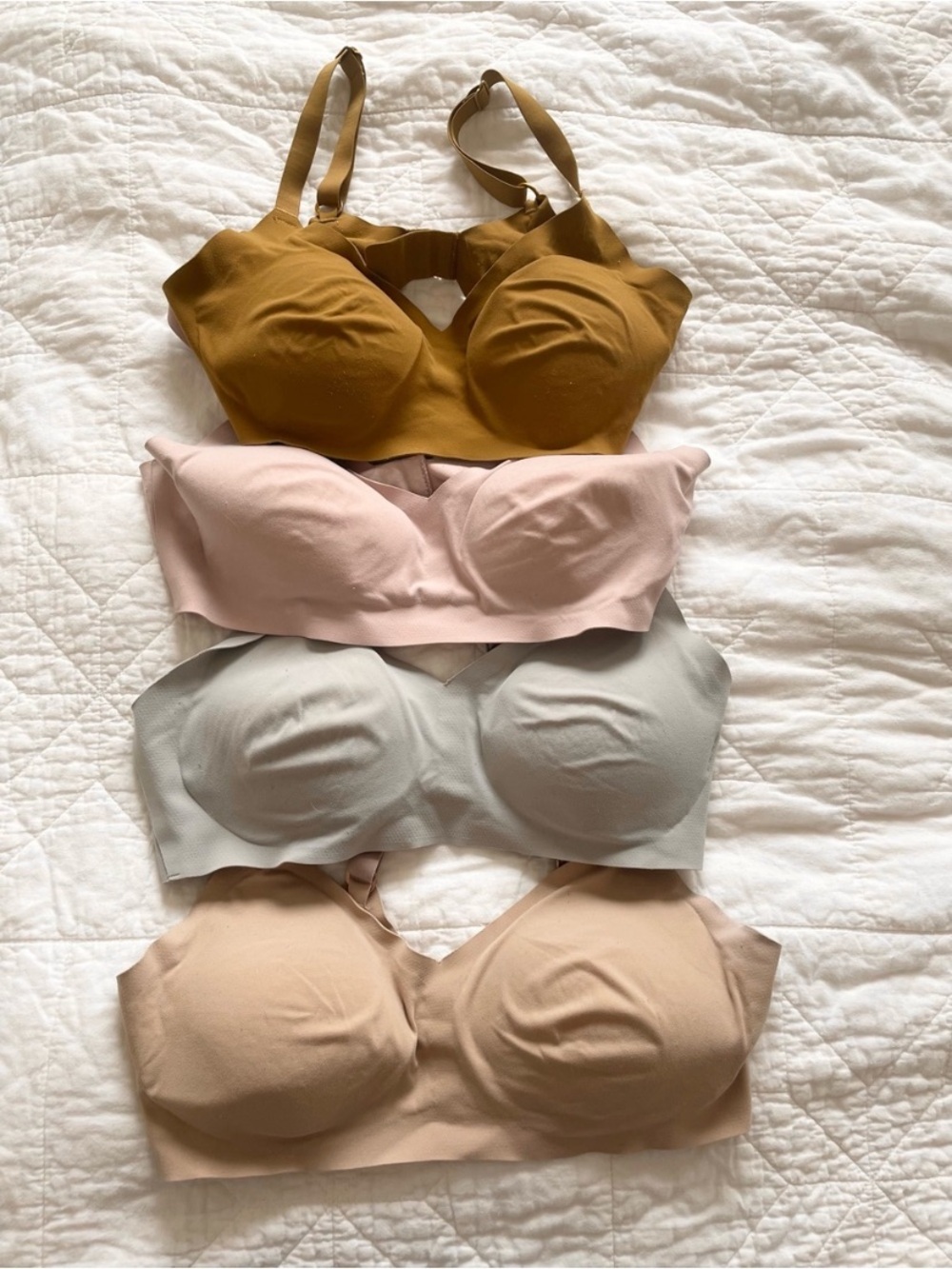 Aerie Lot of 4 Seamless Everyday Support Bras